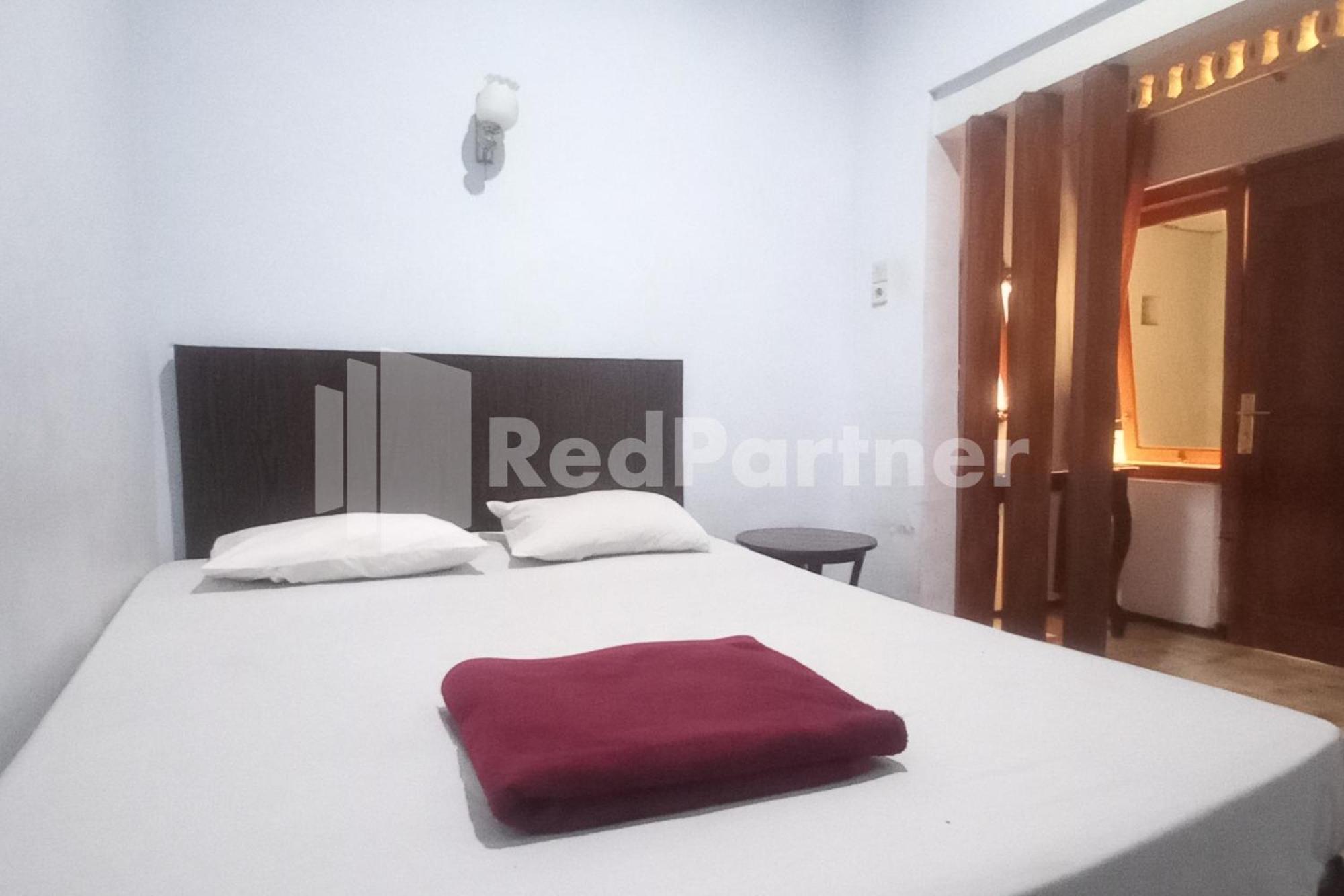 Hotel Palem 2 Syariah Malang Redpartner Exterior foto